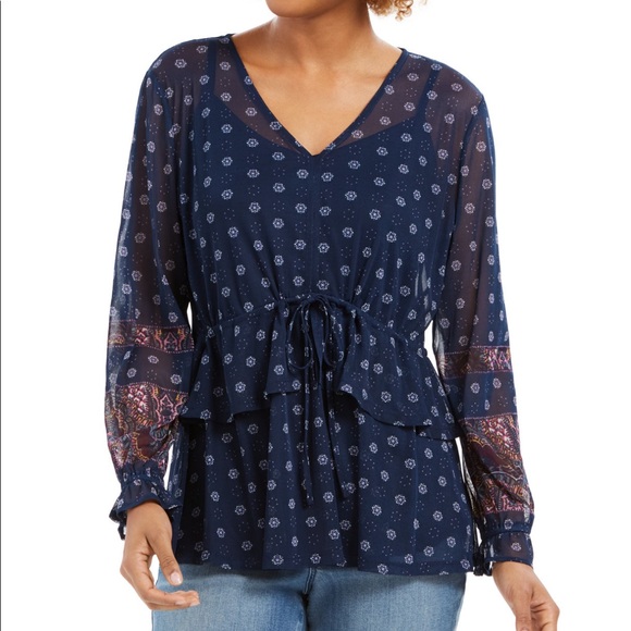 Style& Co Top - Picture 1 of 5